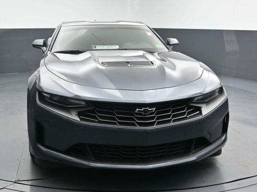 Shadow Gray Metallic 2022 Chevrolet Camaro RWD Coupe LT1