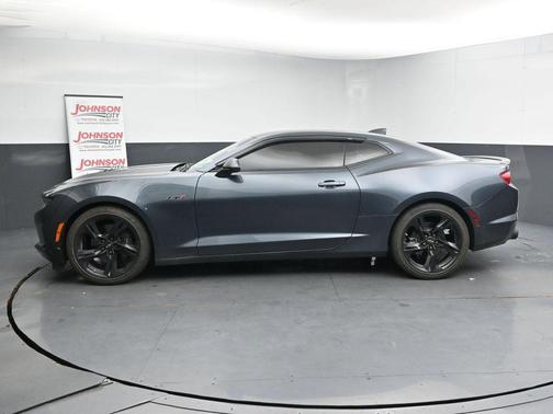 Shadow Gray Metallic 2022 Chevrolet Camaro RWD Coupe LT1