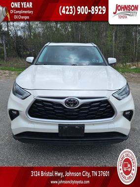 Blizzard Pearl 2021 Toyota Highlander XLE