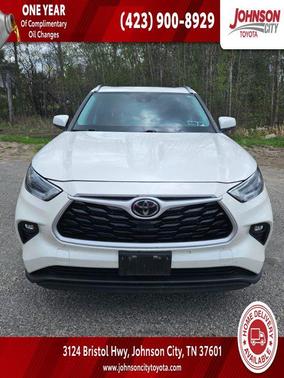 Blizzard Pearl 2021 Toyota Highlander XLE