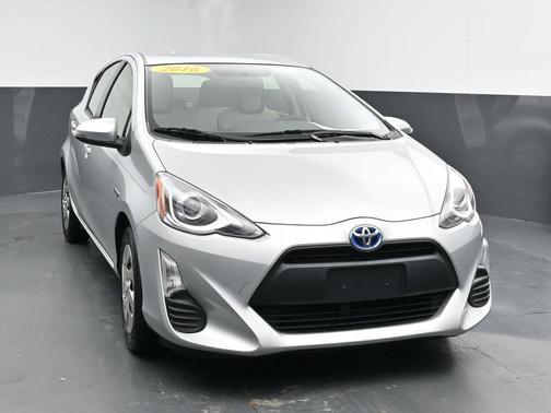2016 Toyota Prius c One