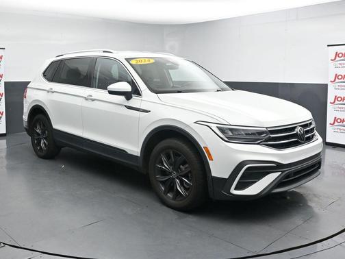Pure White 2024 Volkswagen Tiguan 2.0T SE 4MOTION