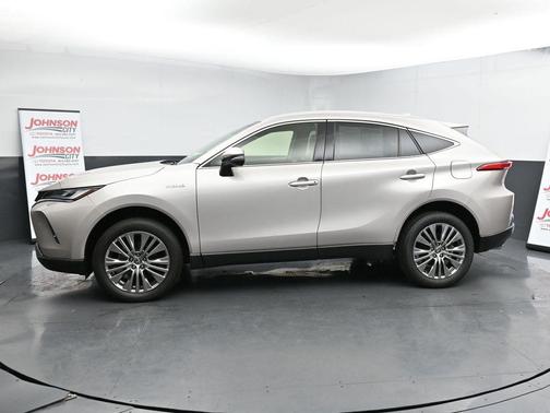 2021 Toyota Venza XLE
