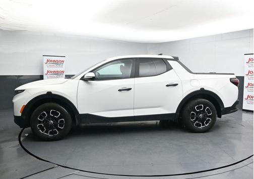 Atlas White 2023 Hyundai SANTA CRUZ SEL