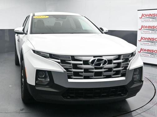 Atlas White 2023 Hyundai SANTA CRUZ SEL