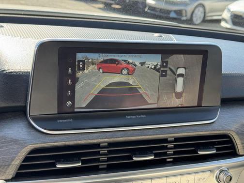 Glacial White Pearl 2022 Kia Telluride SX