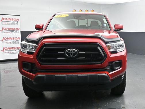 Barcelona Red Metallic 2022 Toyota Tacoma SR