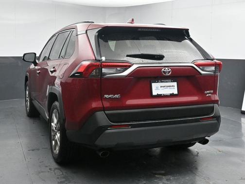 2020 Toyota RAV4 Limited