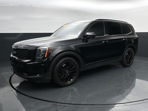 Ebony Black 2022 Kia Telluride SX