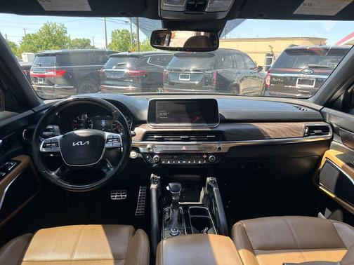 Ebony Black 2022 Kia Telluride SX