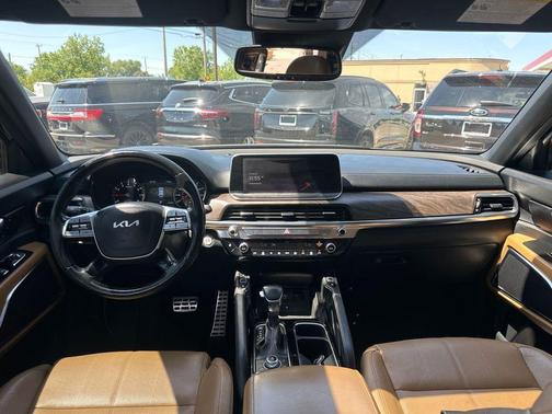Ebony Black 2022 Kia Telluride SX
