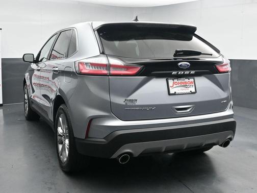 Silver Metallic 2024 Ford Edge Titanium
