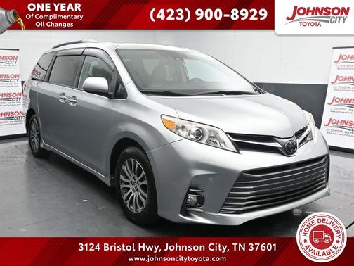 2019 Toyota Sienna XLE