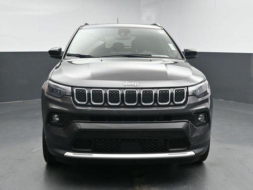 Granite Crystal Metallic Clearcoat 2023 Jeep Compass Limited
