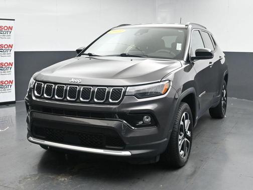 Granite Crystal Metallic Clearcoat 2023 Jeep Compass Limited