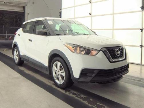2020 Nissan Kicks S