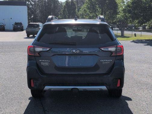Abyss Blue Pearl 2020 Subaru Outback Limited