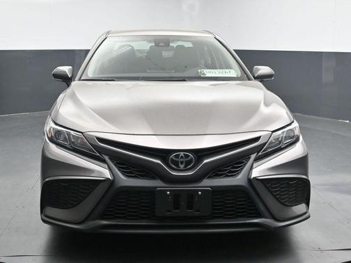Predawn Gray Mica 2024 Toyota Camry SE