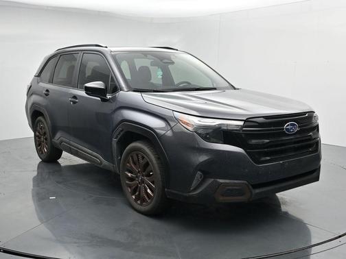 Magnetite Gray Metallic 2025 Subaru Forester Sport