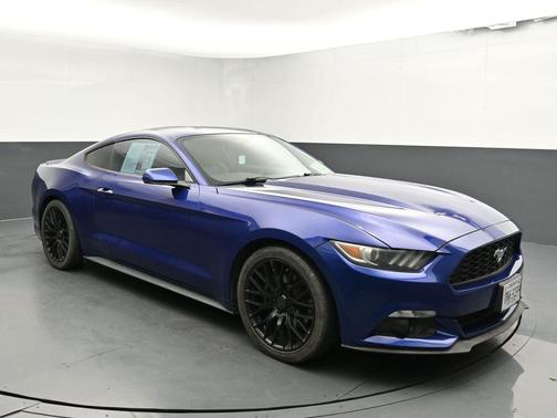 2015 Ford Mustang EcoBoost Premium