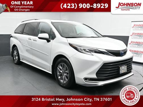 2022 Toyota Sienna XLE