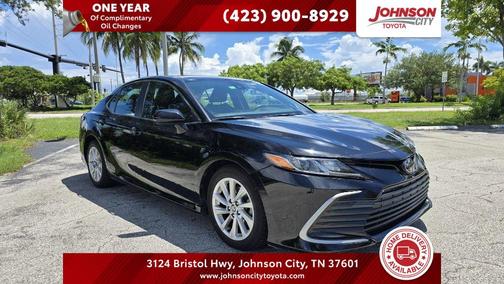 2022 Toyota Camry LE