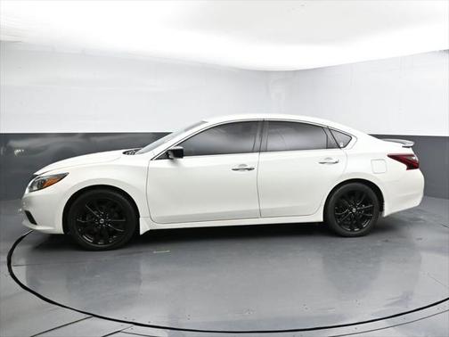 2017 Nissan Altima 2.5 SR