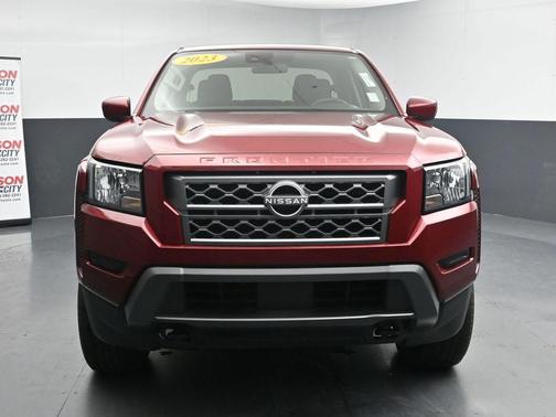 Cardinal Red Metallic Tricoat 2023 Nissan Frontier SV
