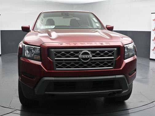 Cardinal Red Metallic Tricoat 2023 Nissan Frontier SV