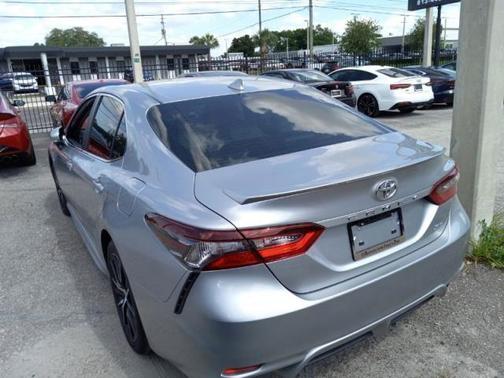 Celestial Silver Metallic 2024 Toyota Camry SE