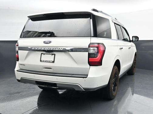 Star White Metallic Tri-Coat 2021 Ford Expedition Limited