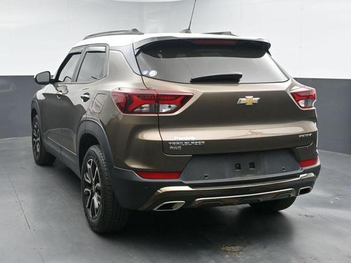 Zeus Bronze Metallic 2021 Chevrolet Trailblazer ACTIV