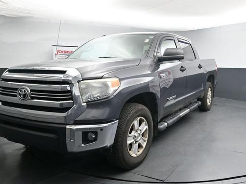Magnetic Gray Metallic 2016 Toyota Tundra SR5