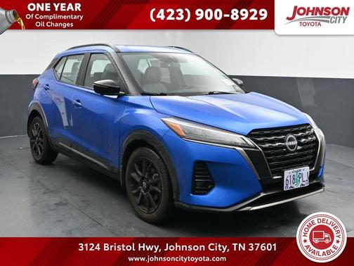 2023 Nissan Kicks SR