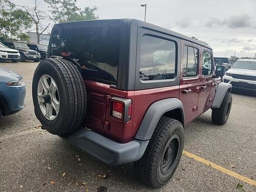 2021 Jeep Wrangler Unlimited Sport