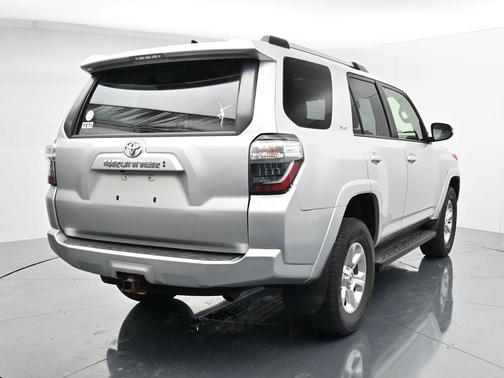 Classic Silver Metallic 2022 Toyota 4Runner SR5 Premium