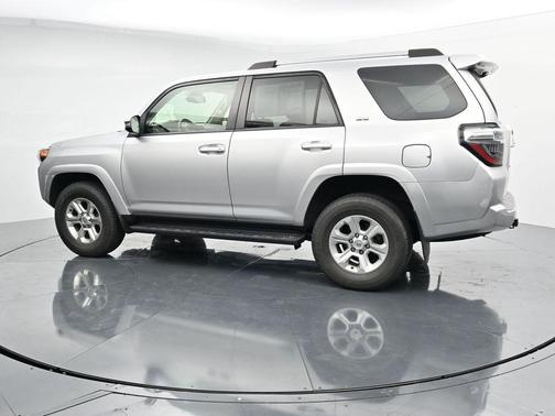 Classic Silver Metallic 2022 Toyota 4Runner SR5 Premium