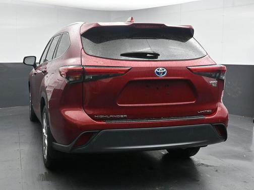 Ruby Flare Pearl 2021 Toyota Highlander Hybrid Limited