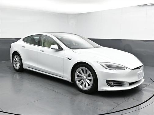 2017 Tesla Model S 60D