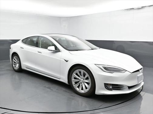 2017 Tesla Model S 60D