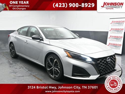 2023 Nissan Altima SR FWD