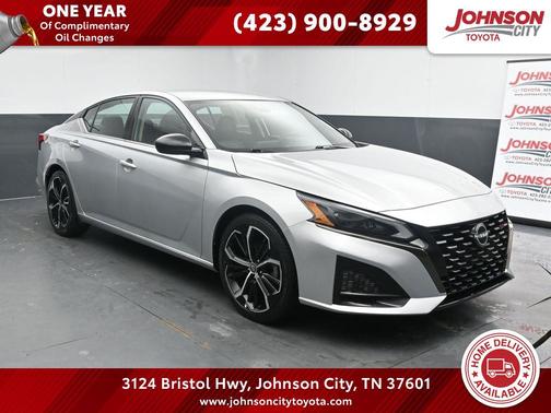 2023 Nissan Altima SR FWD