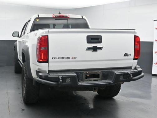 Summit White 2019 Chevrolet Colorado ZR2
