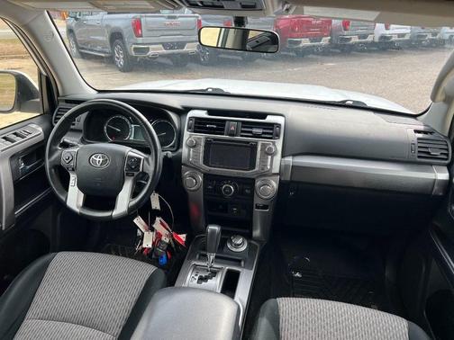 2019 Toyota 4Runner SR5