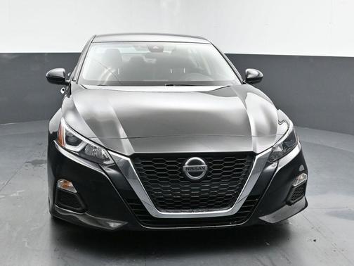 2022 Nissan Altima S FWD