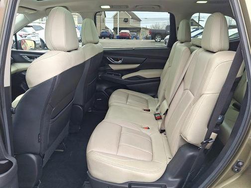Autumn Green Metallic 2023 Subaru Ascent Limited 8-Passenger