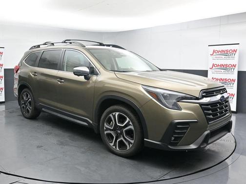 Autumn Green Metallic 2023 Subaru Ascent Limited 8-Passenger