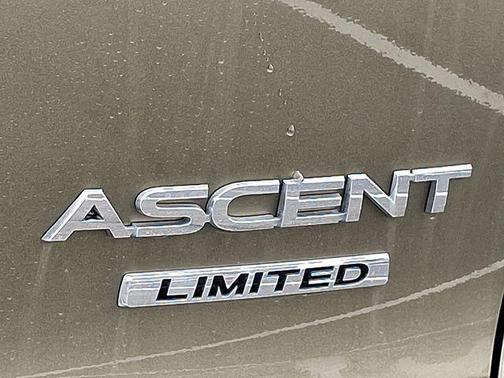 Autumn Green Metallic 2023 Subaru Ascent Limited 8-Passenger