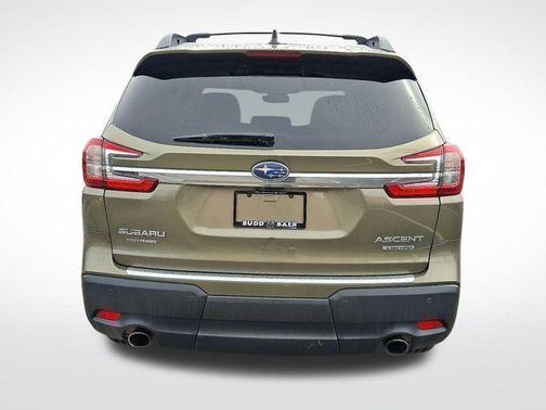 Autumn Green Metallic 2023 Subaru Ascent Limited 8-Passenger