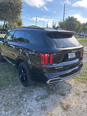 2023 Kia Sorento SX